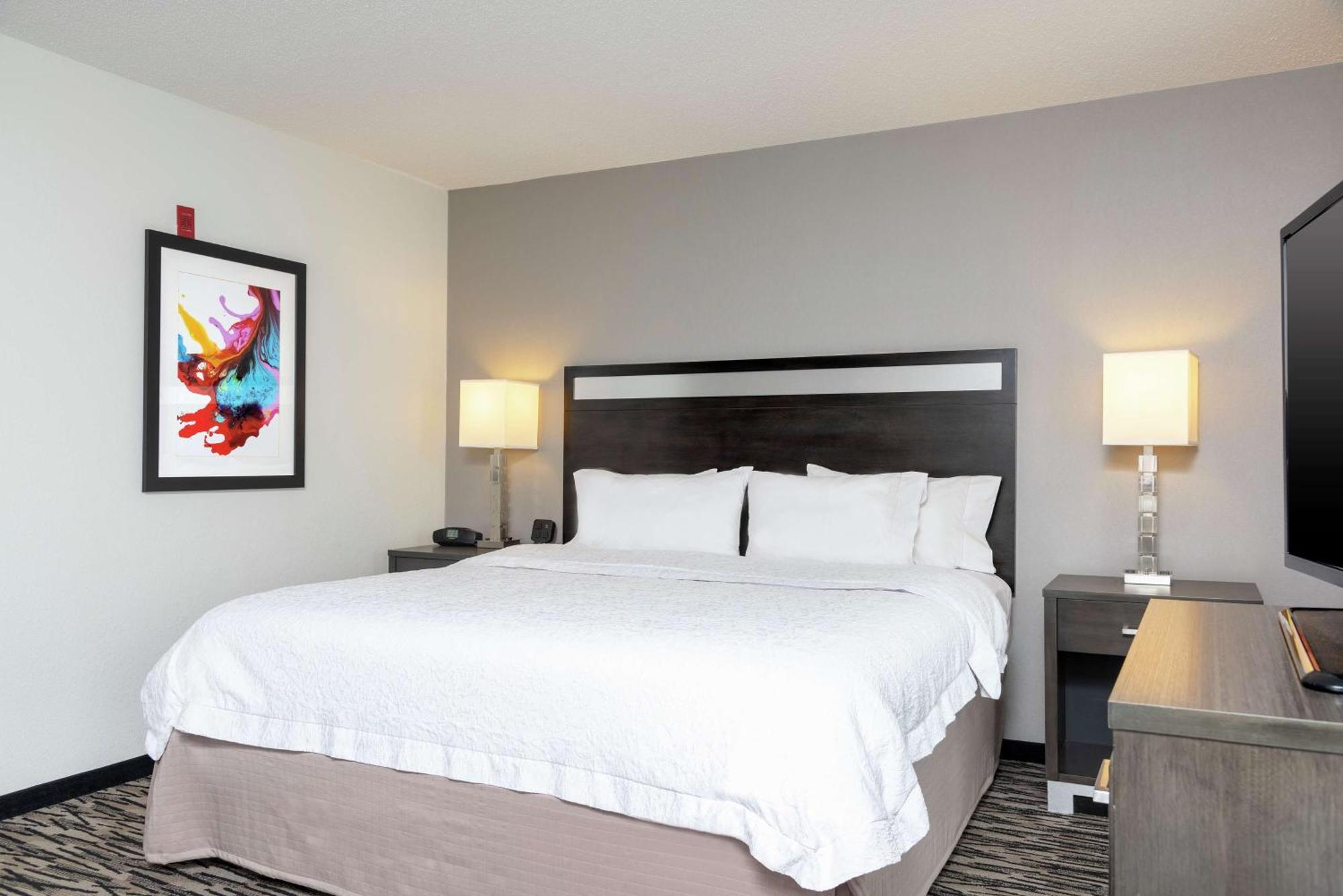 Hampton Inn Akron-South Экстерьер фото