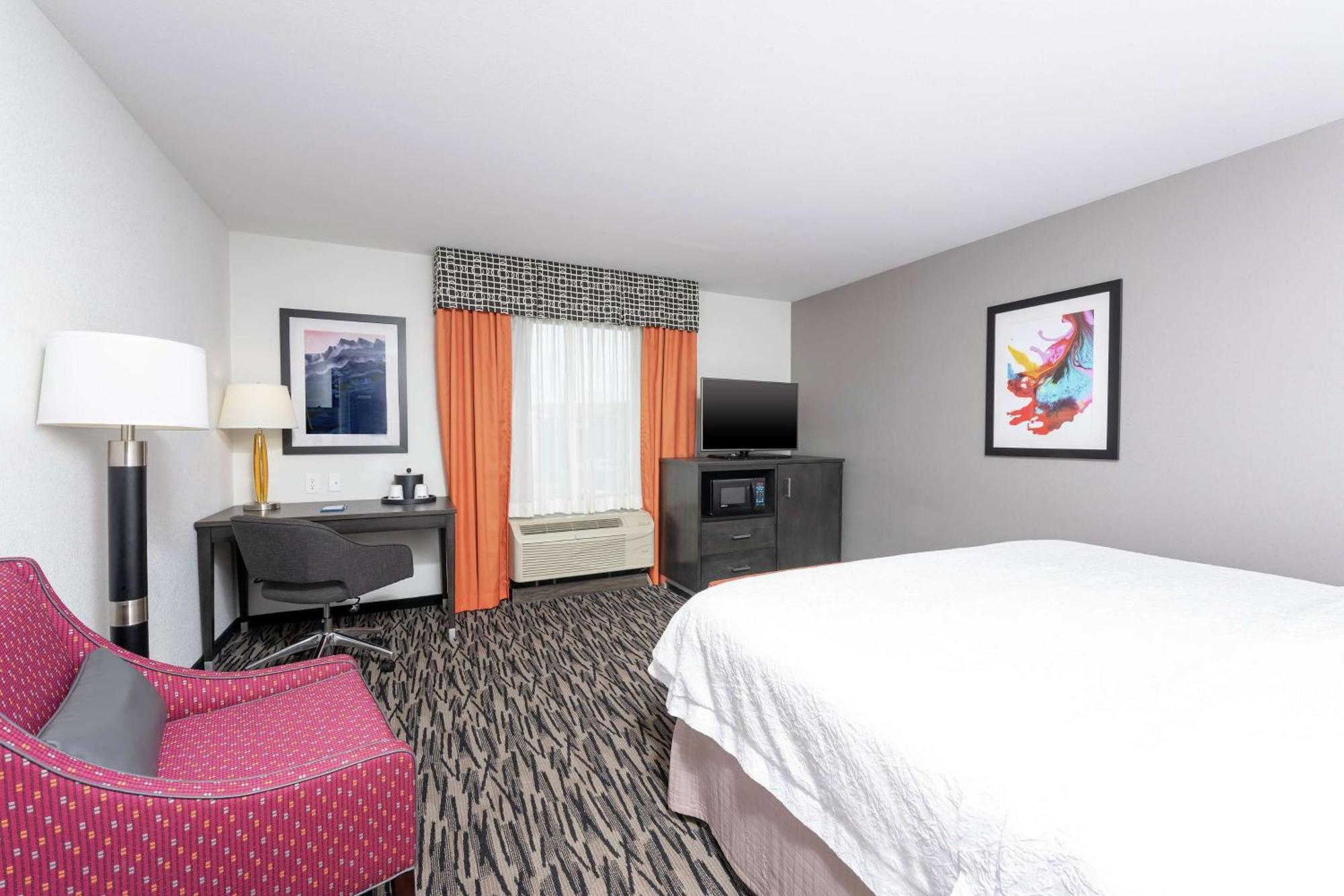 Hampton Inn Akron-South Экстерьер фото