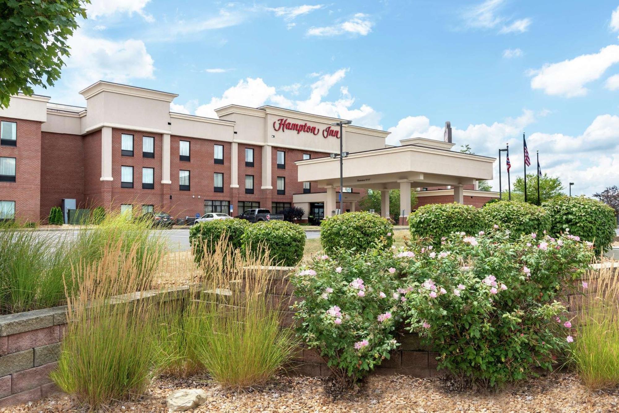 Hampton Inn Akron-South Экстерьер фото