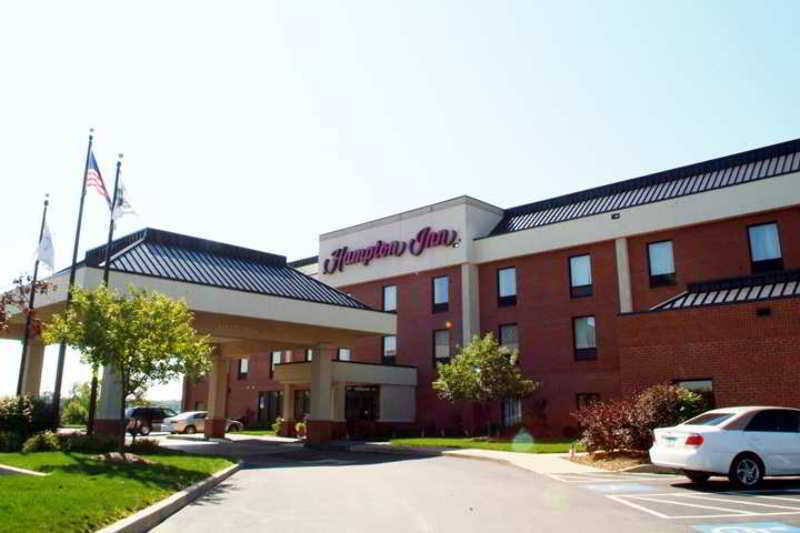 Hampton Inn Akron-South Экстерьер фото