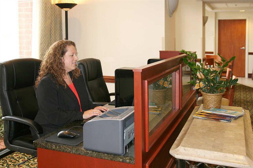 Hampton Inn Akron-South Удобства фото